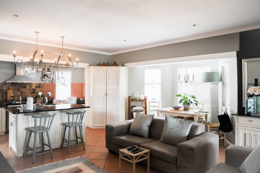 5 Bedroom Property for Sale in Myburgh Park Western Cape
